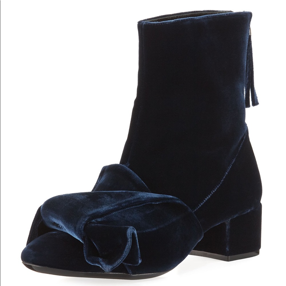 NO. 21
Velvet Knot Booties, Oceano
